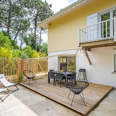Des Sables Apartment *
