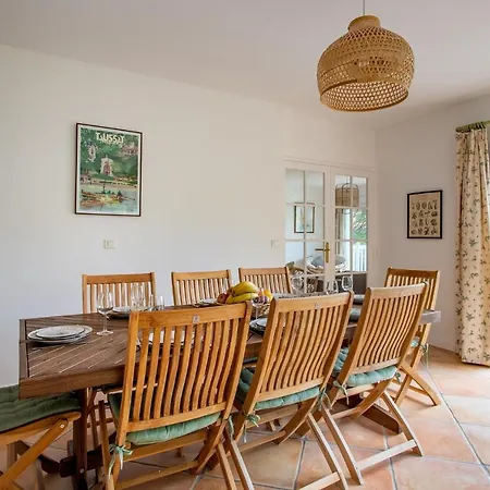 Des Sables Apartment