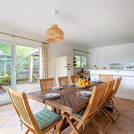 Des Sables Apartment