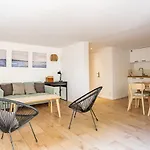Des Sables Apartment