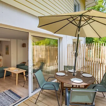 Des Sables Леж-Кап-Ферре