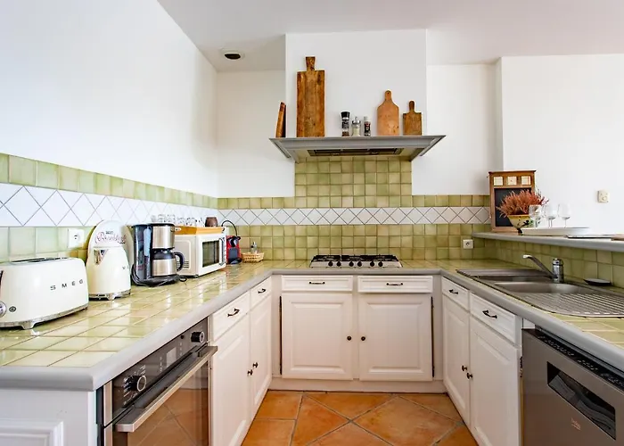 Апартаменты Des Sables Леж-Кап-Ферре