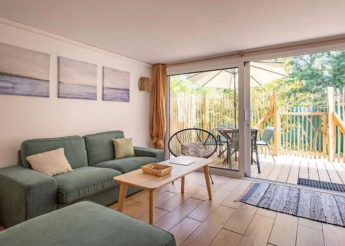 Des Sables Apartment